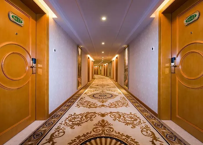 Vienna Hotel Changde Wuling Avenue